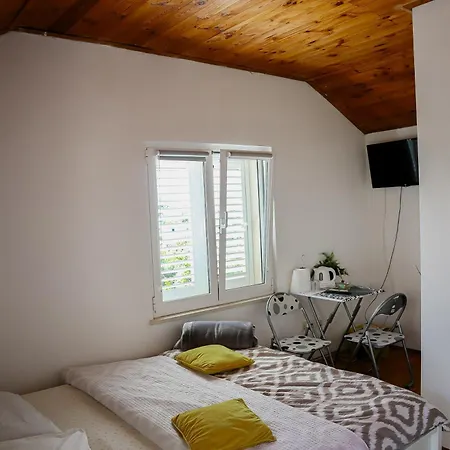 Godimento Guest house 3*
