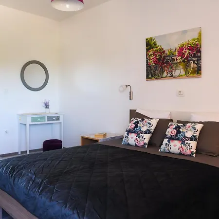 Godimento Guest house 3*